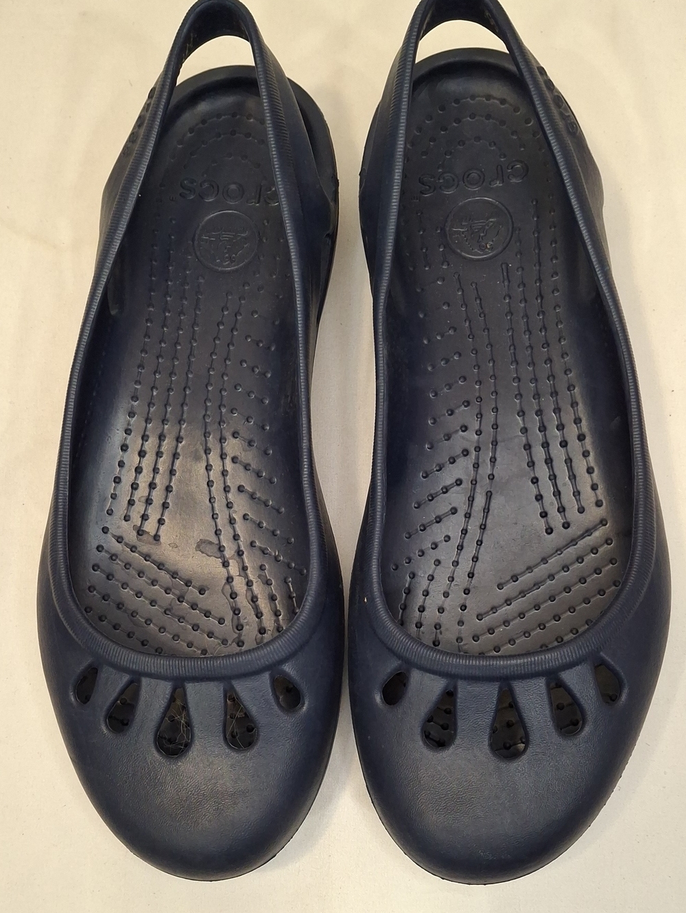 CROCS Women's Dark Blue Ballet Flats Slingback Strap Slip-Ons.